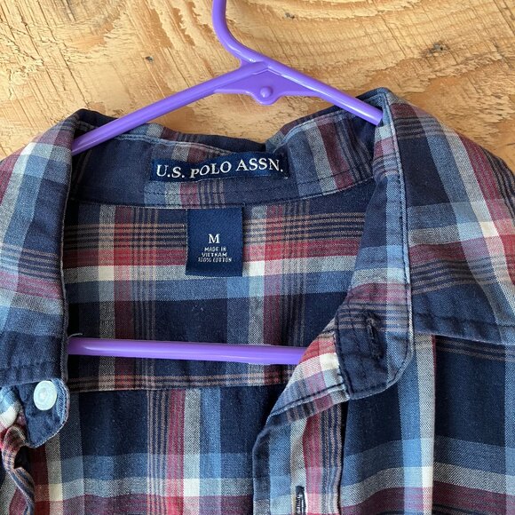 US Polo medium men's medium collared shirt - Picture 3 of 4